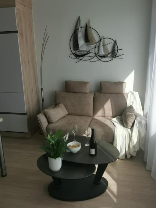 Le Stoubenn, Raffine Et Chaleureux Apartment กงการ์โน ภายนอก รูปภาพ