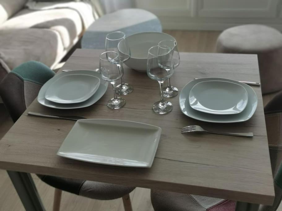 Le Stoubenn, Raffine Et Chaleureux Apartment กงการ์โน ภายนอก รูปภาพ