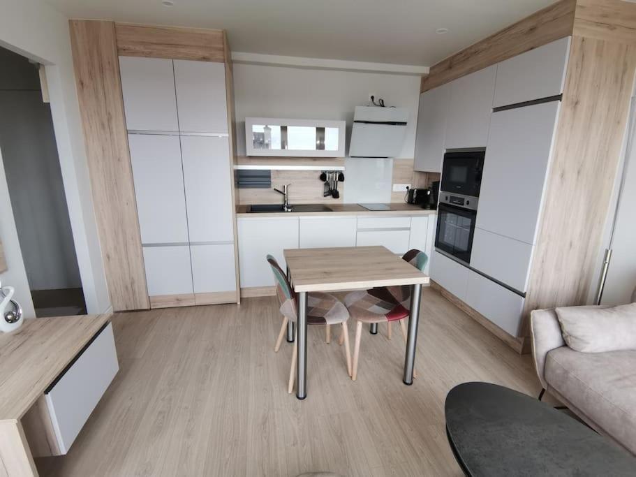 Le Stoubenn, Raffine Et Chaleureux Apartment กงการ์โน ภายนอก รูปภาพ