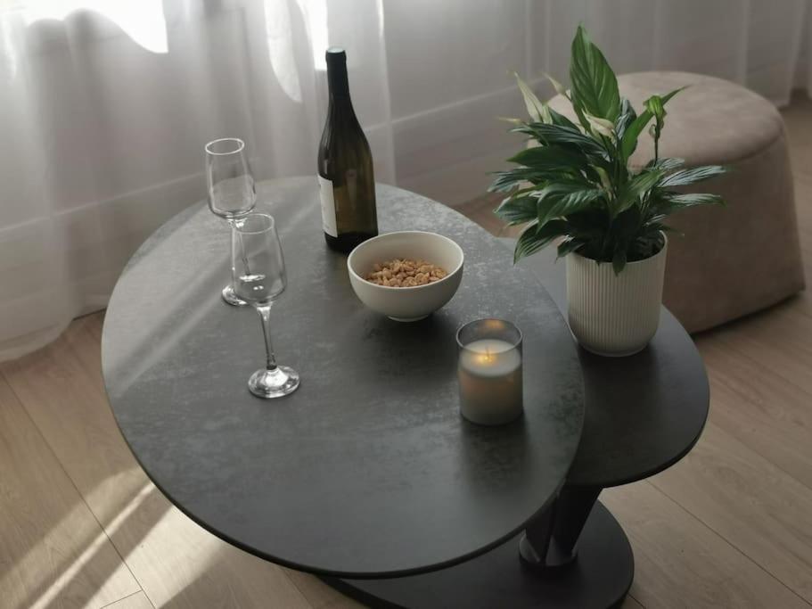 Le Stoubenn, Raffine Et Chaleureux Apartment กงการ์โน ภายนอก รูปภาพ