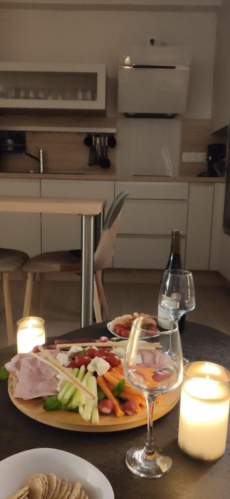 Le Stoubenn, Raffine Et Chaleureux Apartment กงการ์โน ภายนอก รูปภาพ